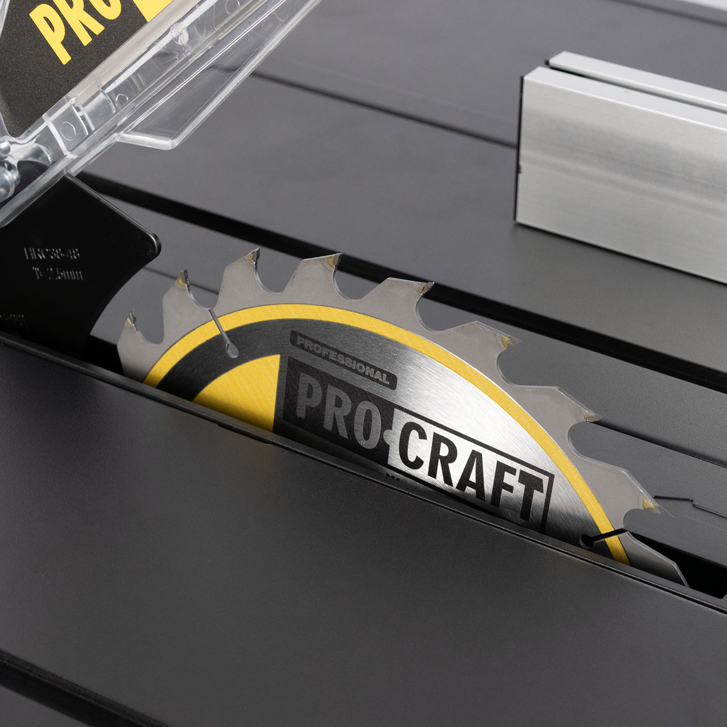 Стаціонарна циркулярна пила Procraft KR2800 - 17